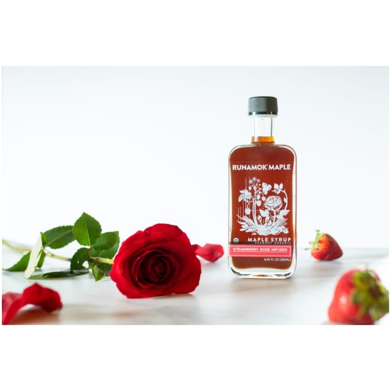 Runamok Ahornsirup mit Erdbeer-Rosen-Infusion
